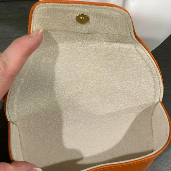 Tory Burch Sunglass Case NWOT - Picture 3 of 3